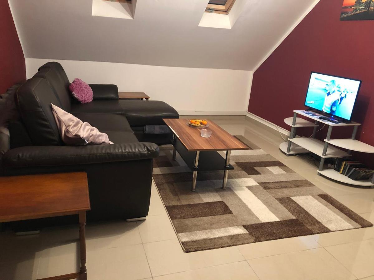Misha,S Place Duisburg Bagian luar foto